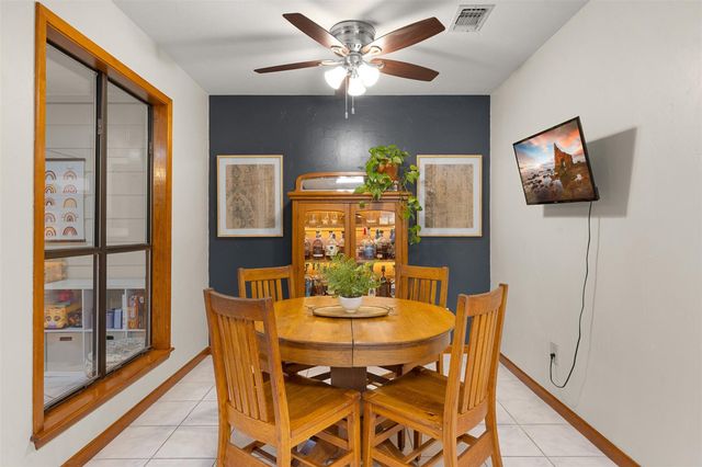 8706 Greenleaf Drive, College Station, TX 77845