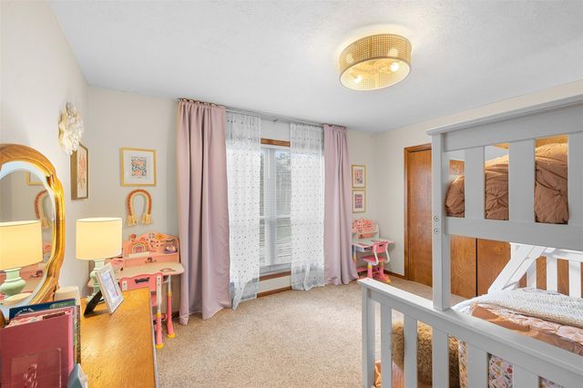 8706 Greenleaf Drive, College Station, TX 77845