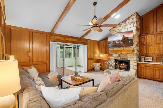 8706 Greenleaf Drive, College Station, TX 77845