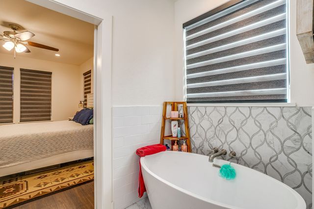 1016 County Road 337, Glen Rose, TX 76043