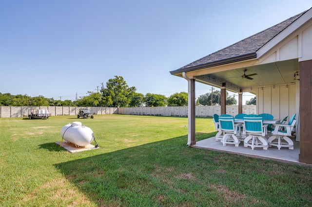 1016 County Road 337, Glen Rose, TX 76043