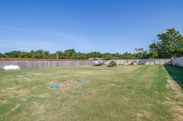 1016 County Road 337, Glen Rose, TX 76043