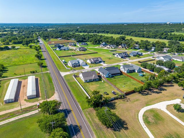 1016 County Road 337, Glen Rose, TX 76043