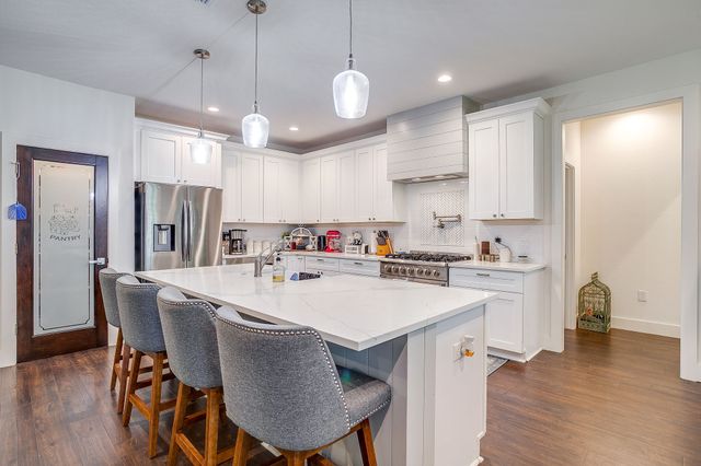 1016 County Road 337, Glen Rose, TX 76043