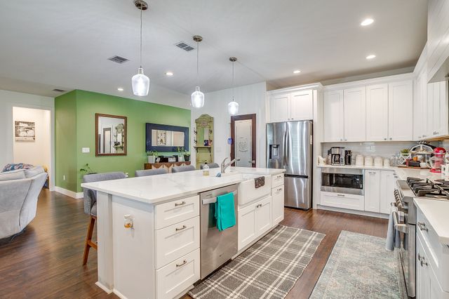 1016 County Road 337, Glen Rose, TX 76043