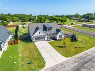 1016 County Road 337, Glen Rose, TX 76043