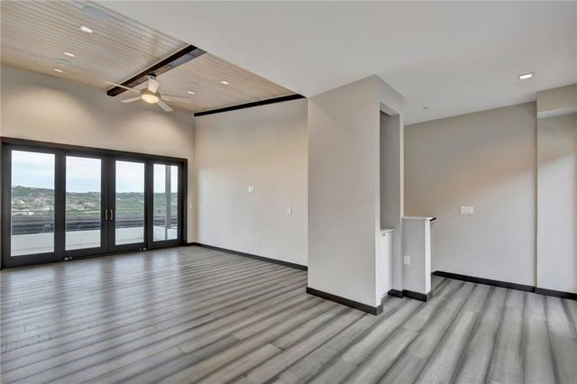 600 Barrett LN, Austin, TX 78733