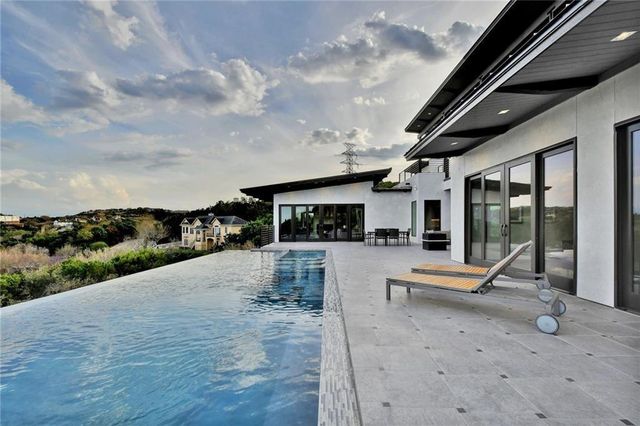 600 Barrett LN, Austin, TX 78733