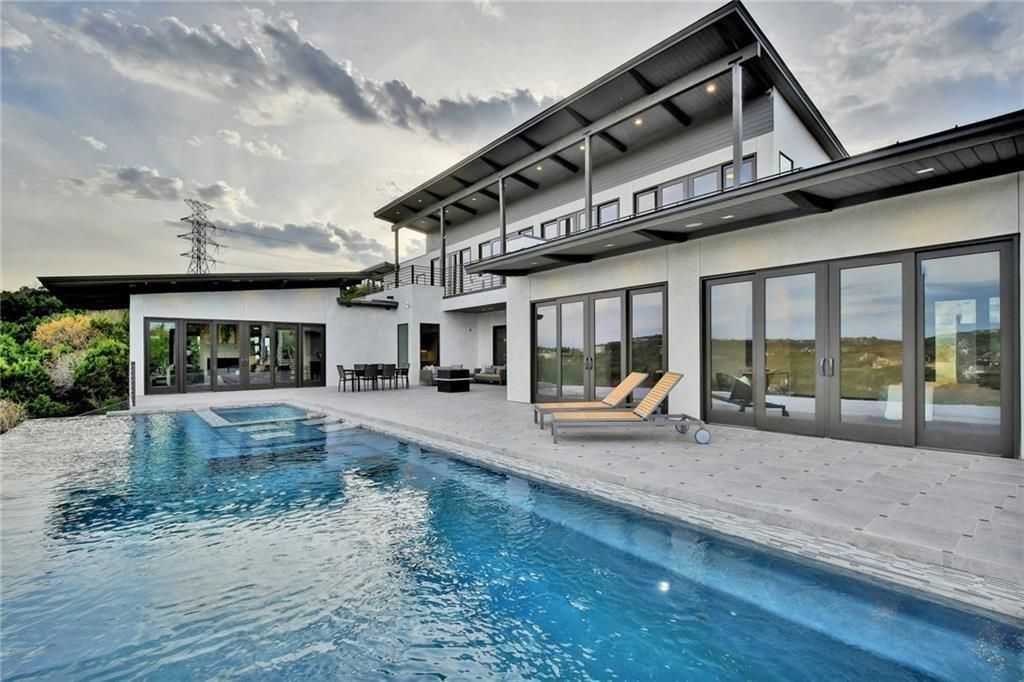 600 Barrett LN, Austin, TX 78733