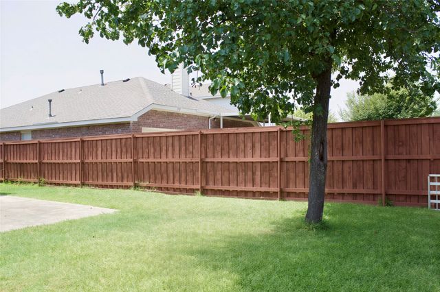 104 Cobblestone Drive, Wylie, TX 75098