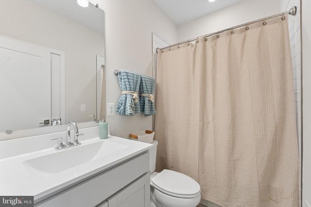 22906 TAWNY PINE, Ashburn, VA 20148