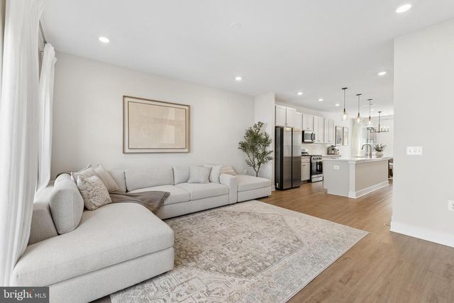 22906 TAWNY PINE, Ashburn, VA 20148