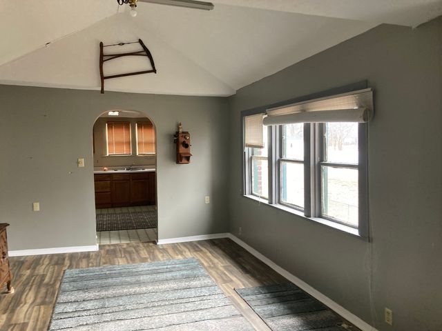 1956 La Salle Street, Ottawa, IL 61350