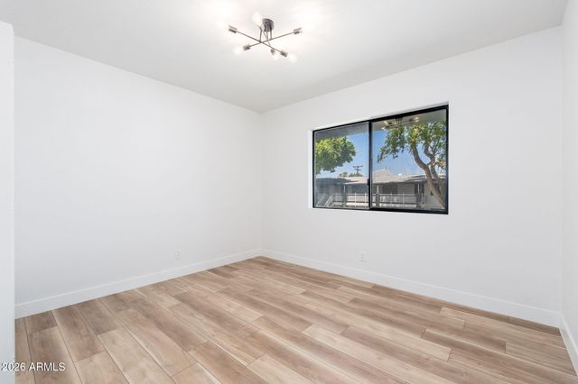 749 E MONTEBELLO Avenue 223, Phoenix, AZ 85014