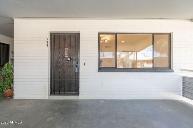749 E MONTEBELLO Avenue 223, Phoenix, AZ 85014