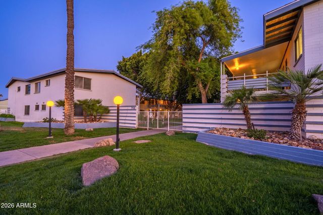 749 E MONTEBELLO Avenue 223, Phoenix, AZ 85014