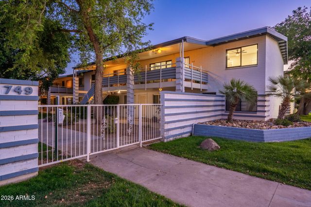 749 E MONTEBELLO Avenue 223, Phoenix, AZ 85014