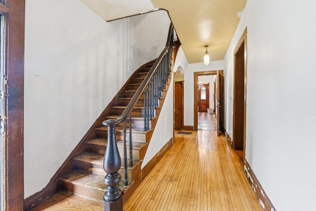 133 W DIVISION STREET, Fond Du Lac, WI 54935