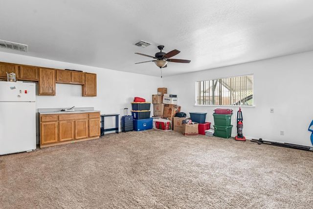 2469 Shaft Street, Selma, CA 93662