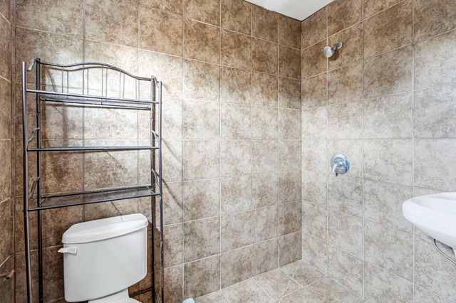 2469 Shaft Street, Selma, CA 93662