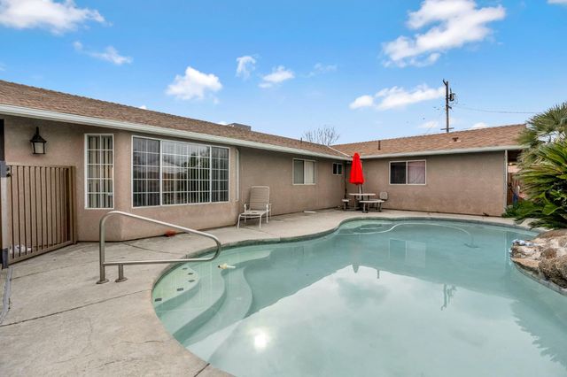 2469 Shaft Street, Selma, CA 93662