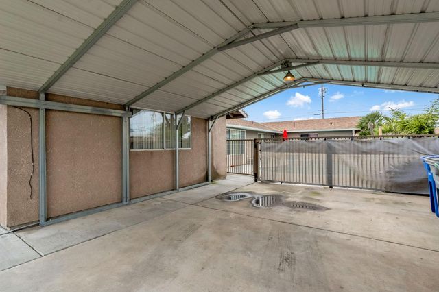 2469 Shaft Street, Selma, CA 93662