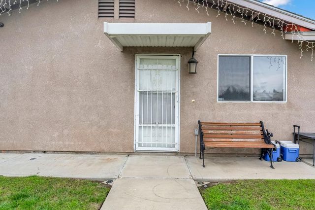 2469 Shaft Street, Selma, CA 93662