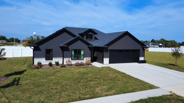 415 W FRANCIS ST, Sturgeon, MO 65284