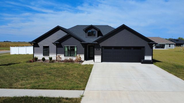 415 W FRANCIS ST, Sturgeon, MO 65284