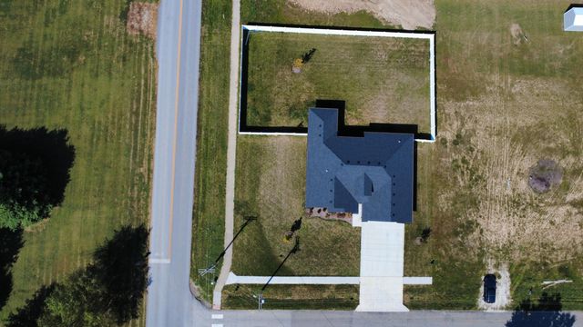 415 W FRANCIS ST, Sturgeon, MO 65284