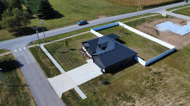 415 W FRANCIS ST, Sturgeon, MO 65284