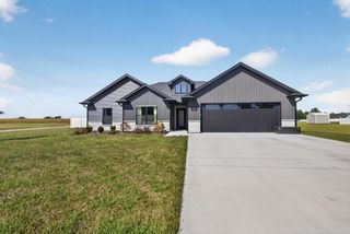 415 W FRANCIS ST, Sturgeon, MO 65284