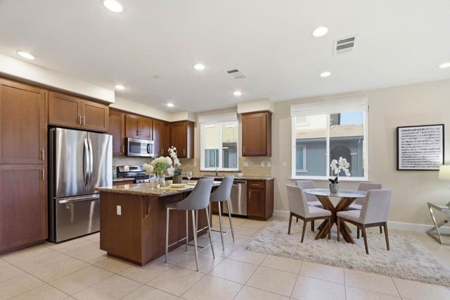 272 Currlin Circle, Milpitas, CA 95035