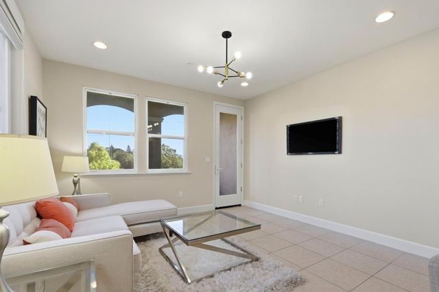 272 Currlin Circle, Milpitas, CA 95035