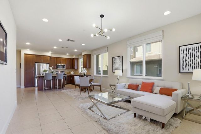 272 Currlin Circle, Milpitas, CA 95035