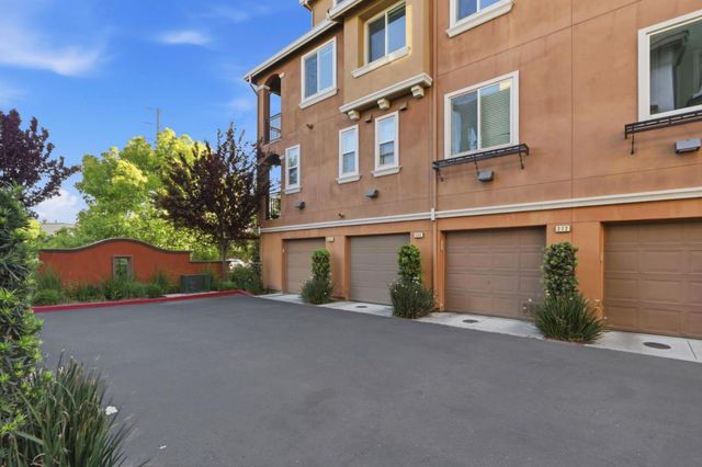 272 Currlin Circle, Milpitas, CA 95035