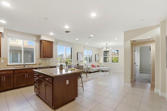 272 Currlin Circle, Milpitas, CA 95035