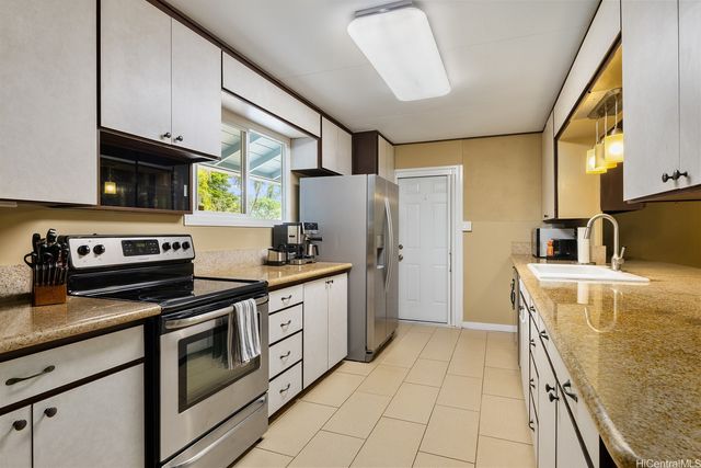 260 Kuukama Street, Kailua, HI 96734