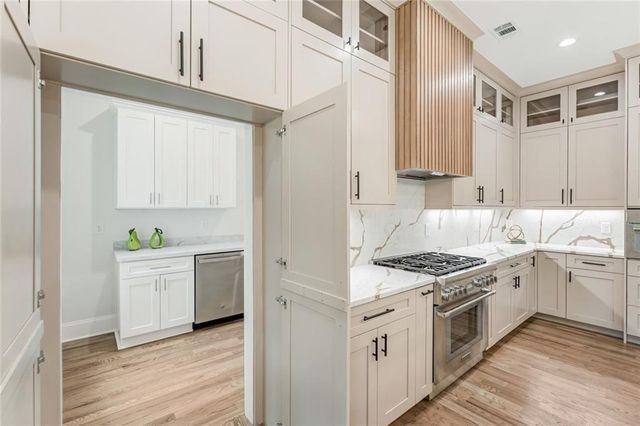 2843 N Bogan Road, Buford, GA 30519