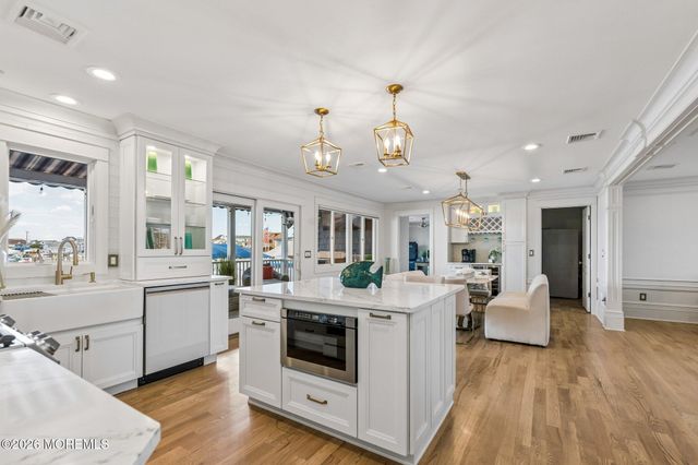 331 Venice Drive, Lavallette, NJ 08735
