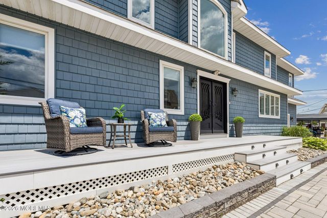 331 Venice Drive, Lavallette, NJ 08735