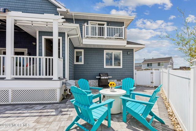 331 Venice Drive, Lavallette, NJ 08735