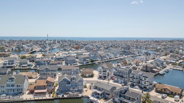 331 Venice Drive, Lavallette, NJ 08735