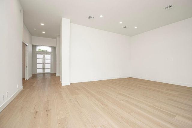 7929 Villa D Este Way, Delray Beach, FL 33446