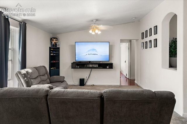 544 N Raymont Drive, Pueblo, CO 81007