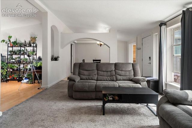 544 N Raymont Drive, Pueblo, CO 81007