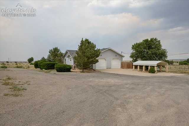544 N Raymont Drive, Pueblo, CO 81007