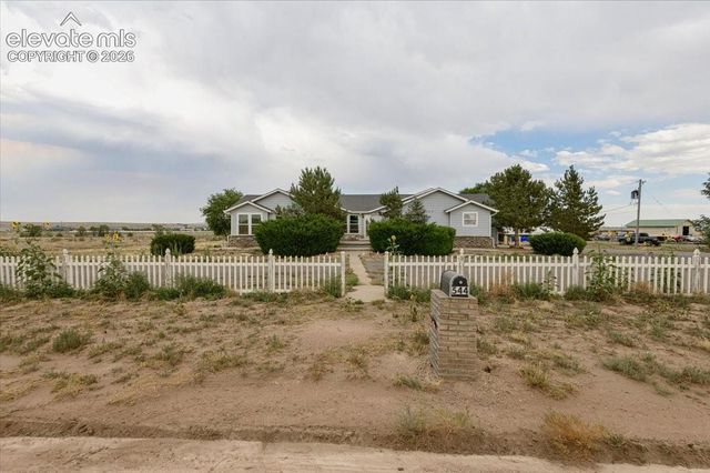 544 N Raymont Drive, Pueblo, CO 81007