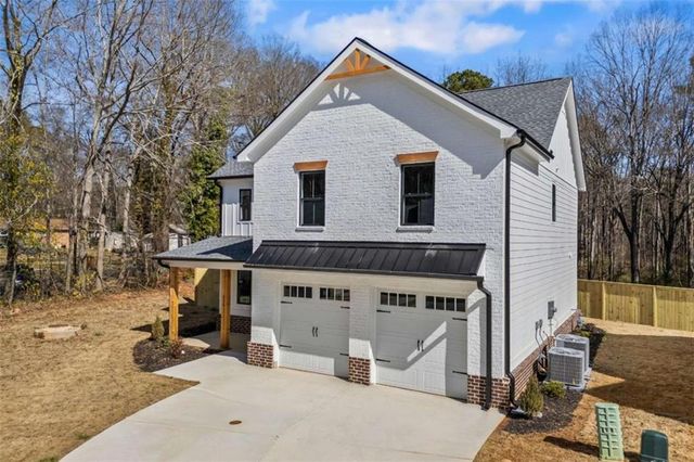 529 Mill Farm Lane, Monroe, GA 30655