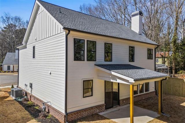 529 Mill Farm Lane, Monroe, GA 30655